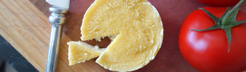 Nut Cheese with Chia Crackers